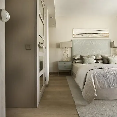 Les Remparts Tropez 쎙뜨호뻬